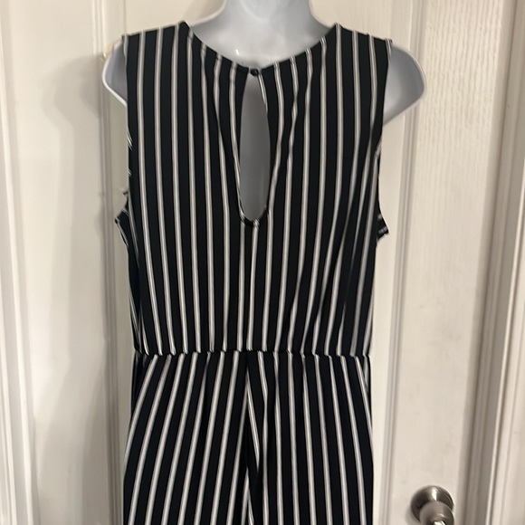 Wrapper pant jumpsuit - Picture 8 of 9